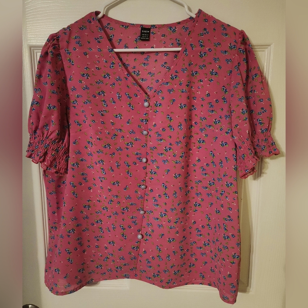 Shein Women's V-Neck Puff Sleeve Blouse Pink and Blue Floral Print Size XL
